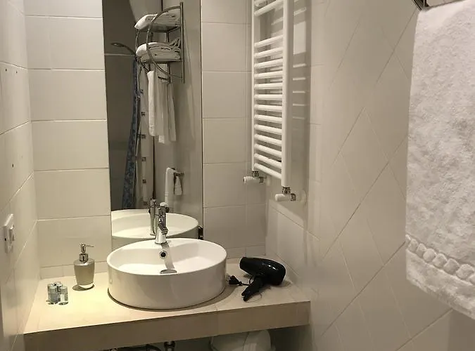 Charming 25 Apartment Rom